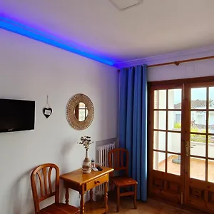 Merce Empuries Bed and breakfast