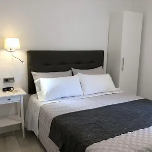 Apartment La Palmera, Terrace & Pool, Sant Marti d'Empuries